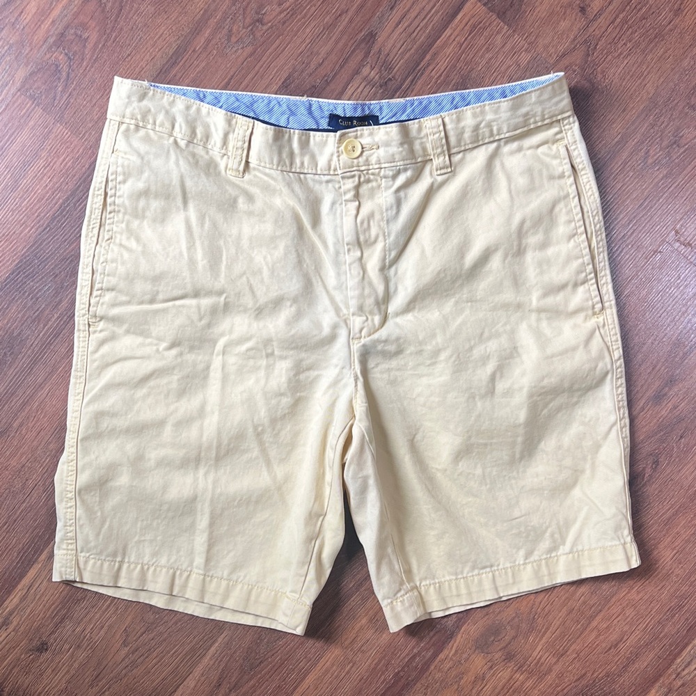 Club Room - Butter Yellow 🧈 - Waist 33 - Shorts